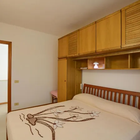 3 Bedroom Lovely In *